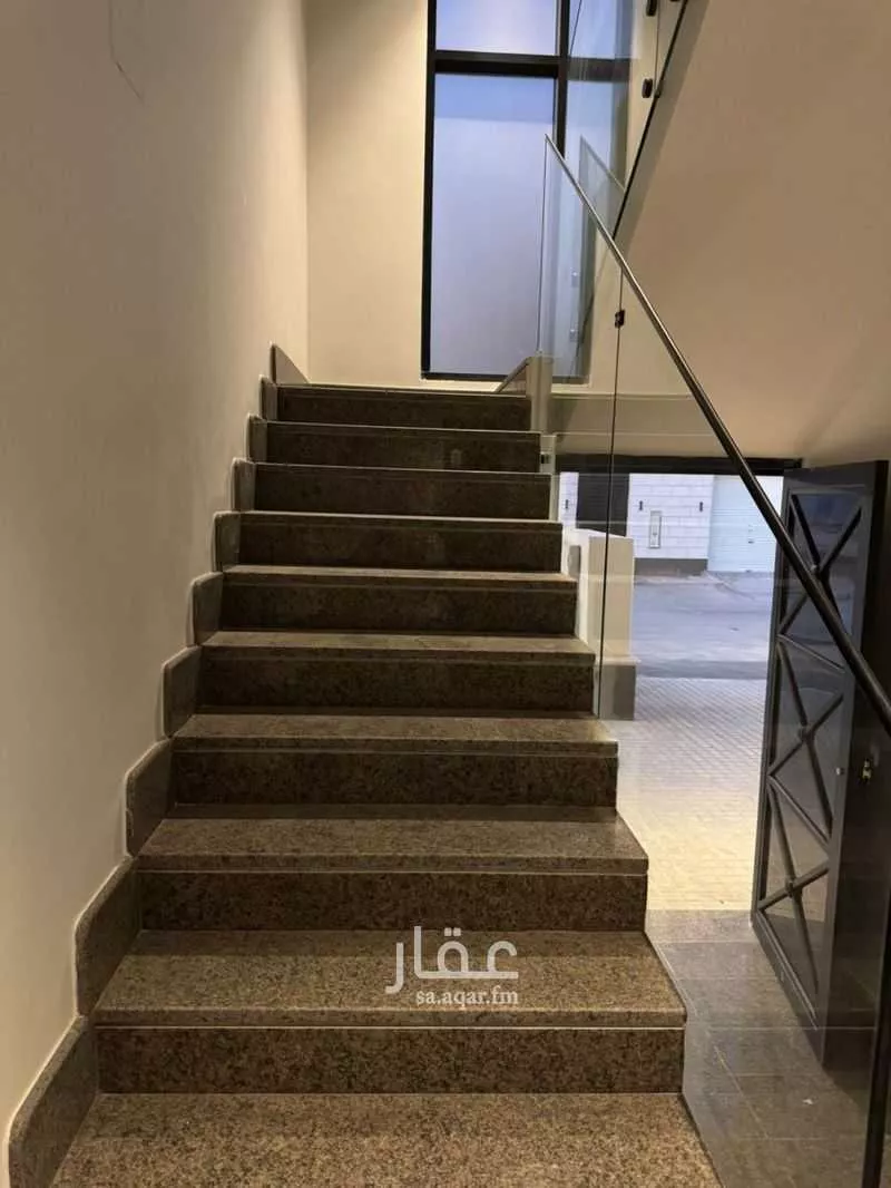 دور 3 غرف في العارض 7