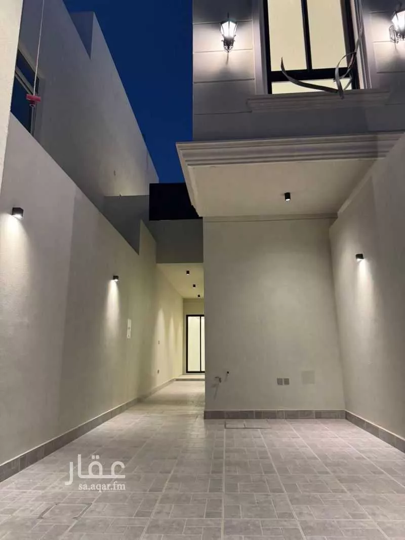 دور 3 غرف في العارض 8