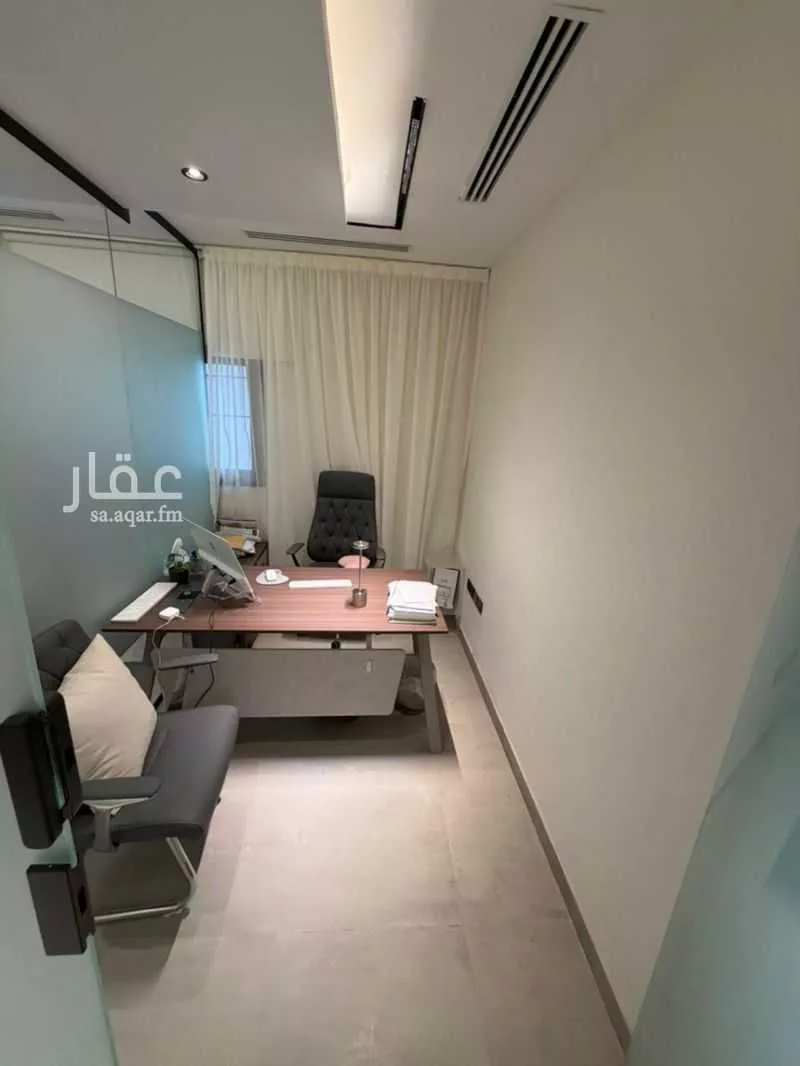 مكتب 791 م² في التعاون 7