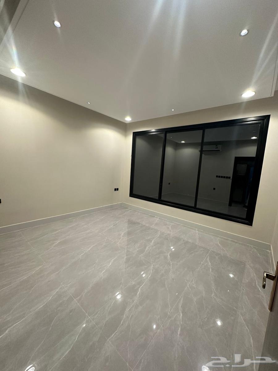 شقة 4 غرف في البيان 3