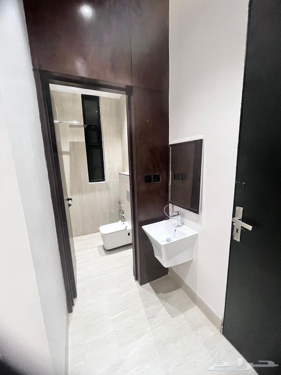 شقة 3 غرف في الرمال 7