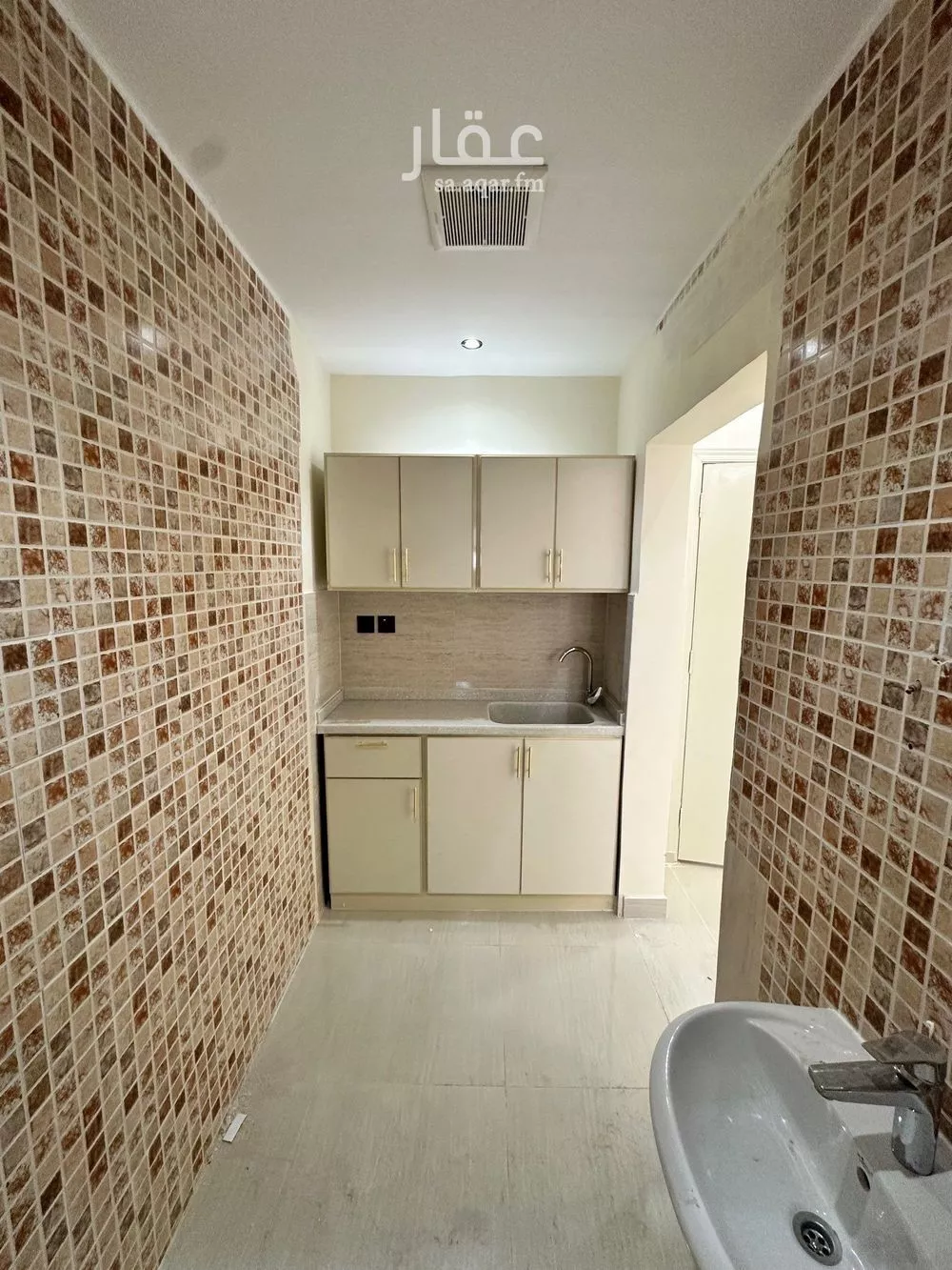 1 bedroom apartment in Al Marwa 4