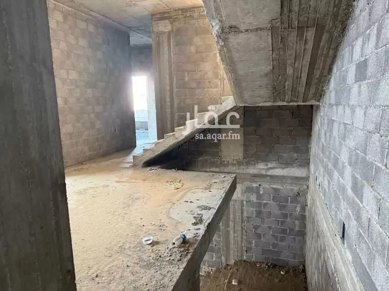 6 bedroom villa in Abhur North 13