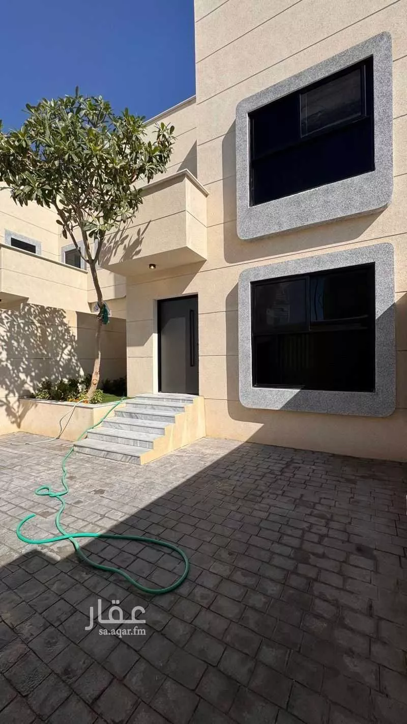 4 bedroom floor in King Fahd 3