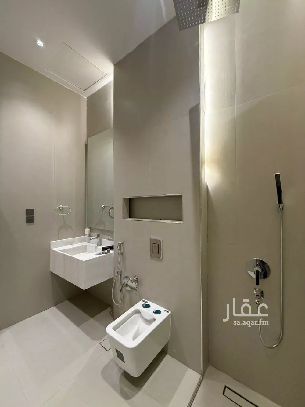 فيلا 7 غرف في المهدية 17