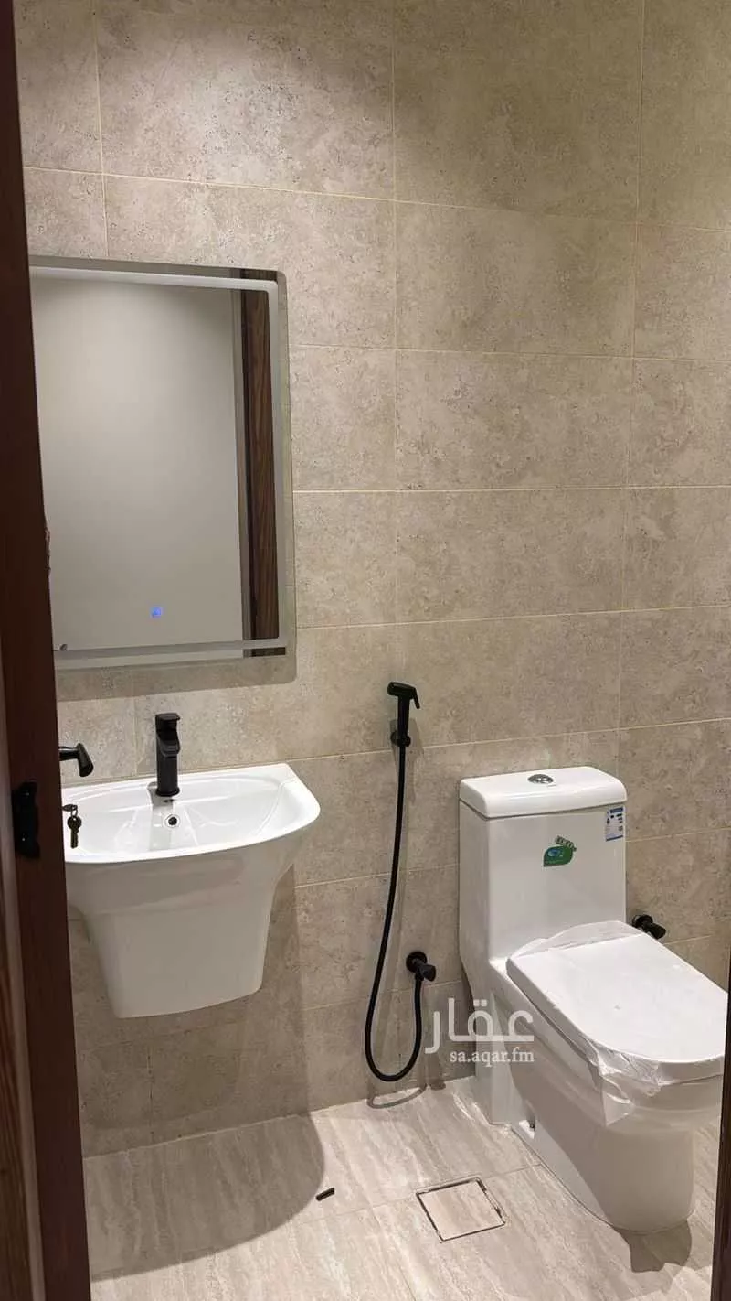 3 bedroom apartment in Al Nuzhah 7