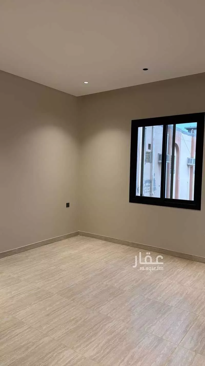 3 bedroom apartment in Al Nuzhah 10