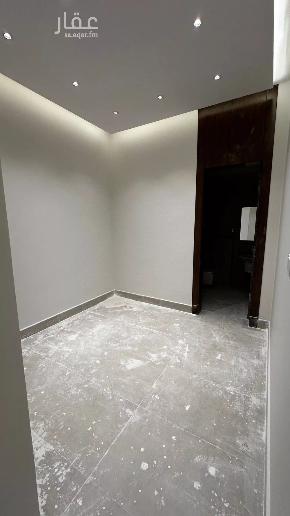 فيلا 5 غرف في ظهرة لبن 16