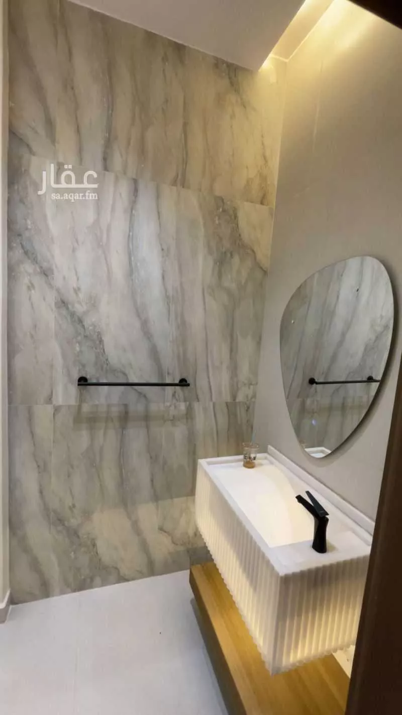7 bedroom villa in Al Quraynah 2