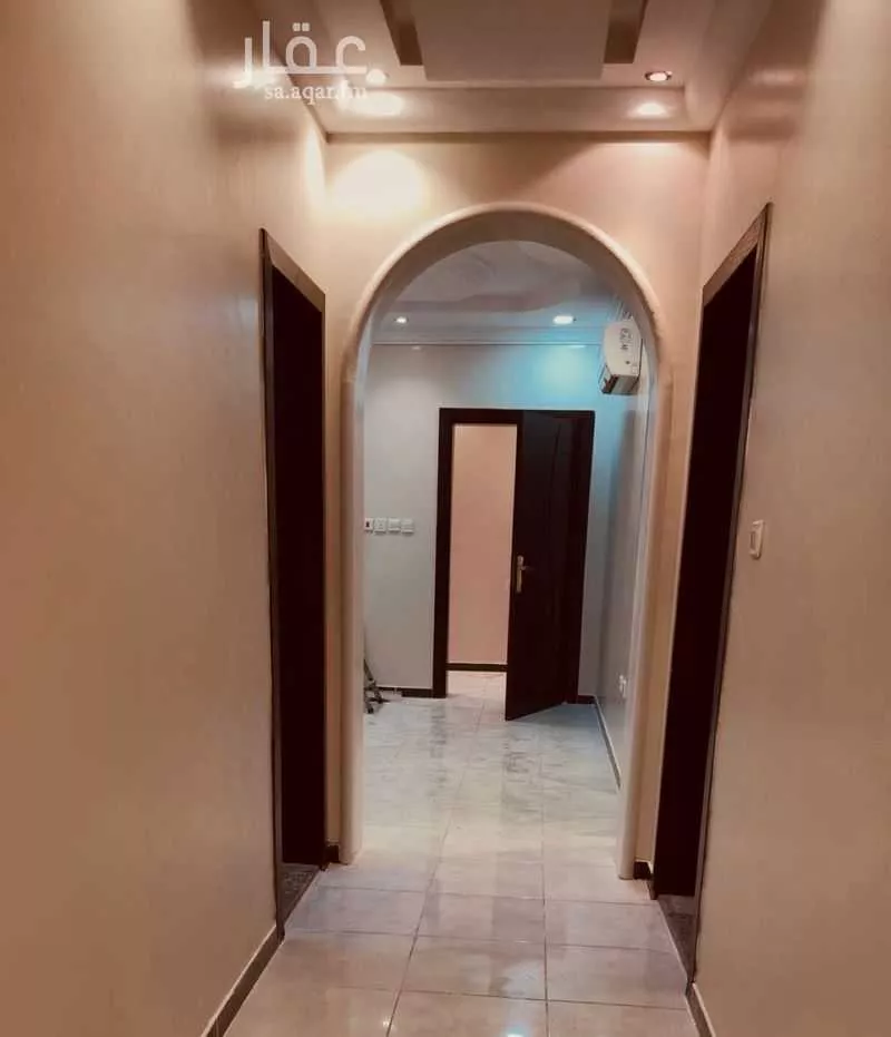 شقة 5 غرف في السامر 12