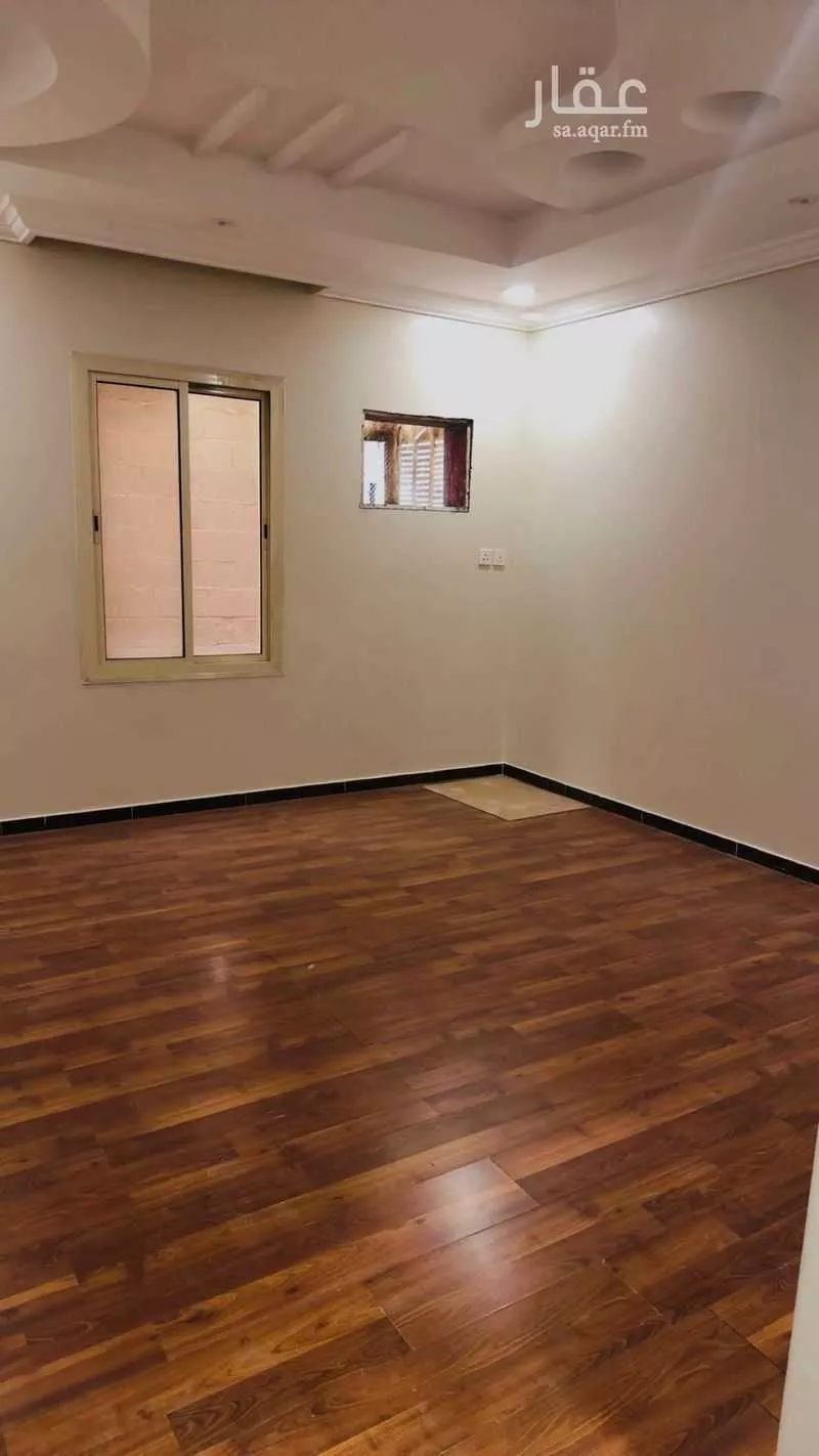 شقة 5 غرف في السامر 10