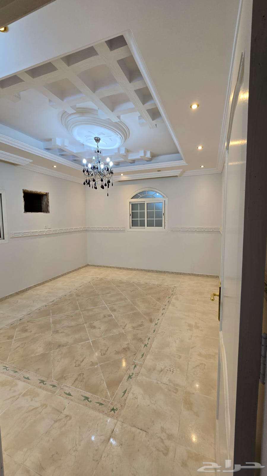 شقة 5 غرف في النسيم 7