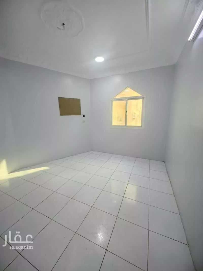 شقة 4 غرف في الواحة 4