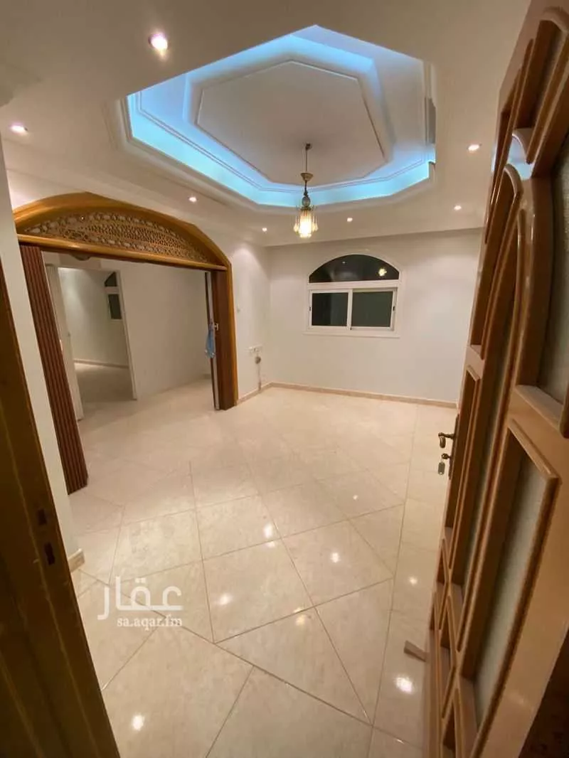 فيلا 9 غرف في النهضة 4