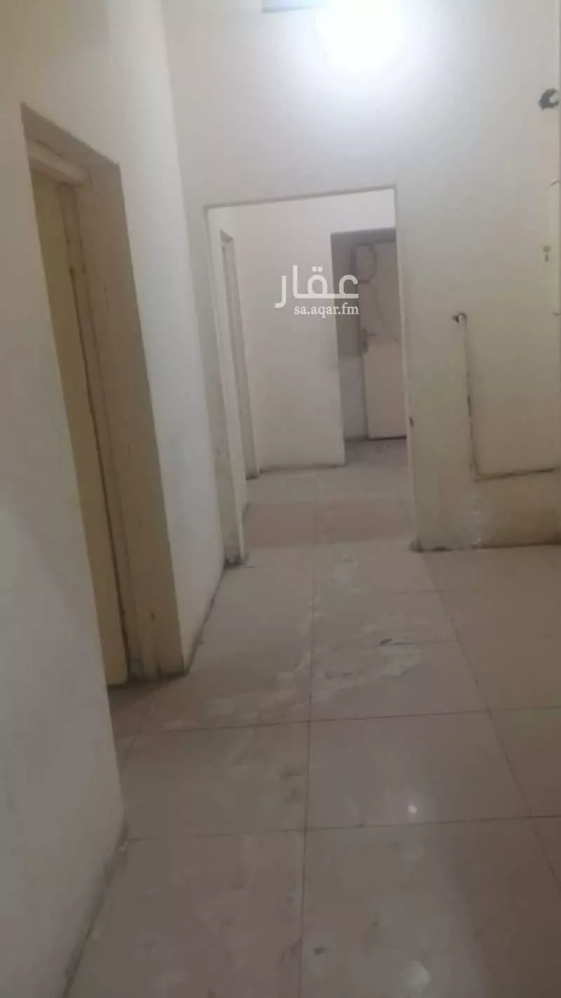 شقة 5 غرف في القرينة 2