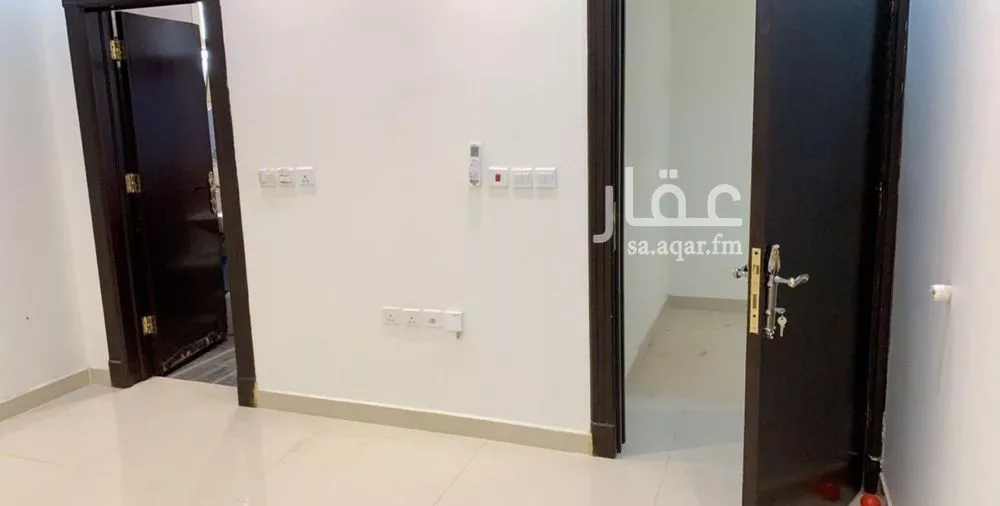 فيلا 7 غرف في الياسمين 13