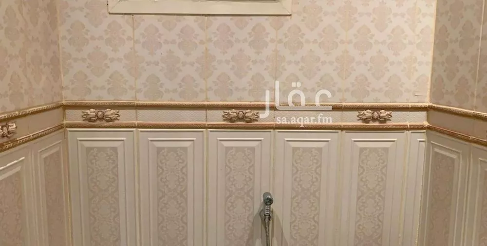 فيلا 7 غرف في الياسمين 17