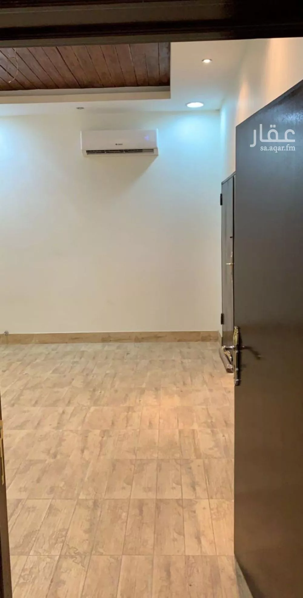 فيلا 7 غرف في الياسمين 8