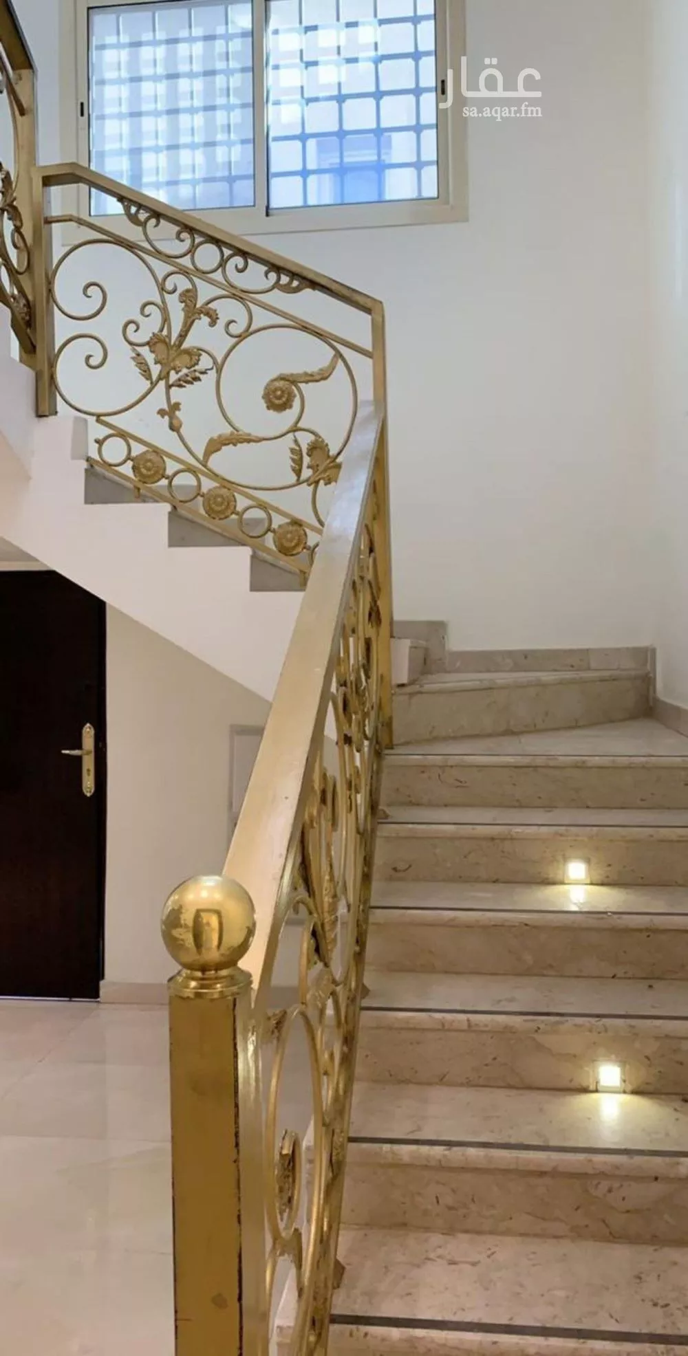 فيلا 7 غرف في الياسمين 10