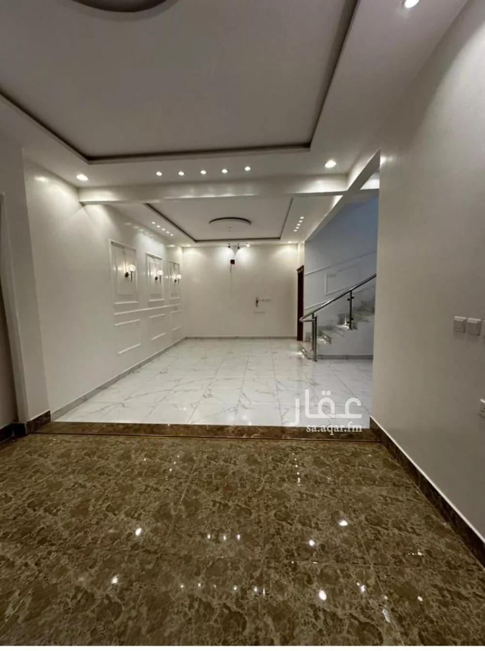 فيلا 4 غرف في عكاظ 12