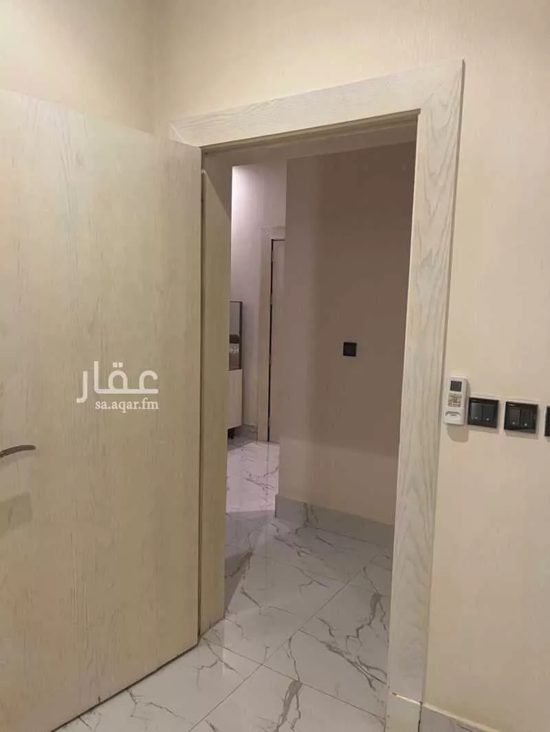 شقة 4 غرف في الملقا 11