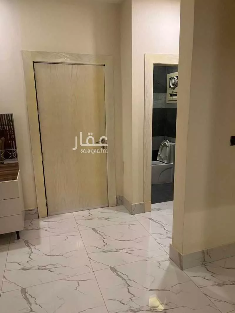 شقة 4 غرف في الملقا 7