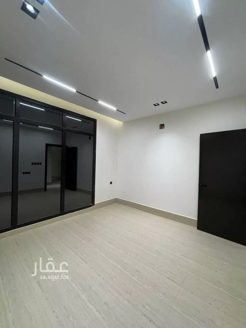 فيلا 9 غرف في الرمال 16