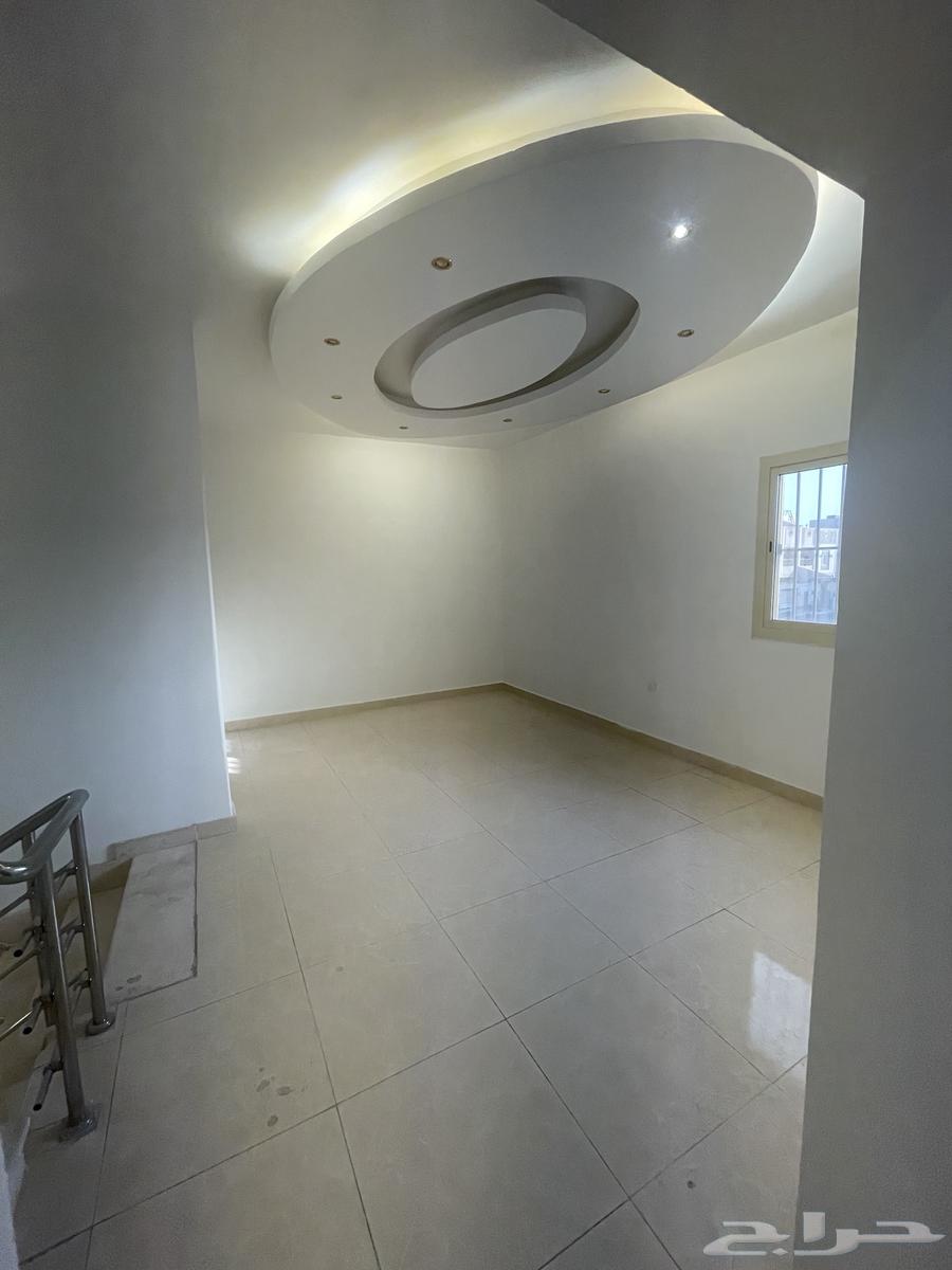 فيلا 6 غرف في الياقوت 24