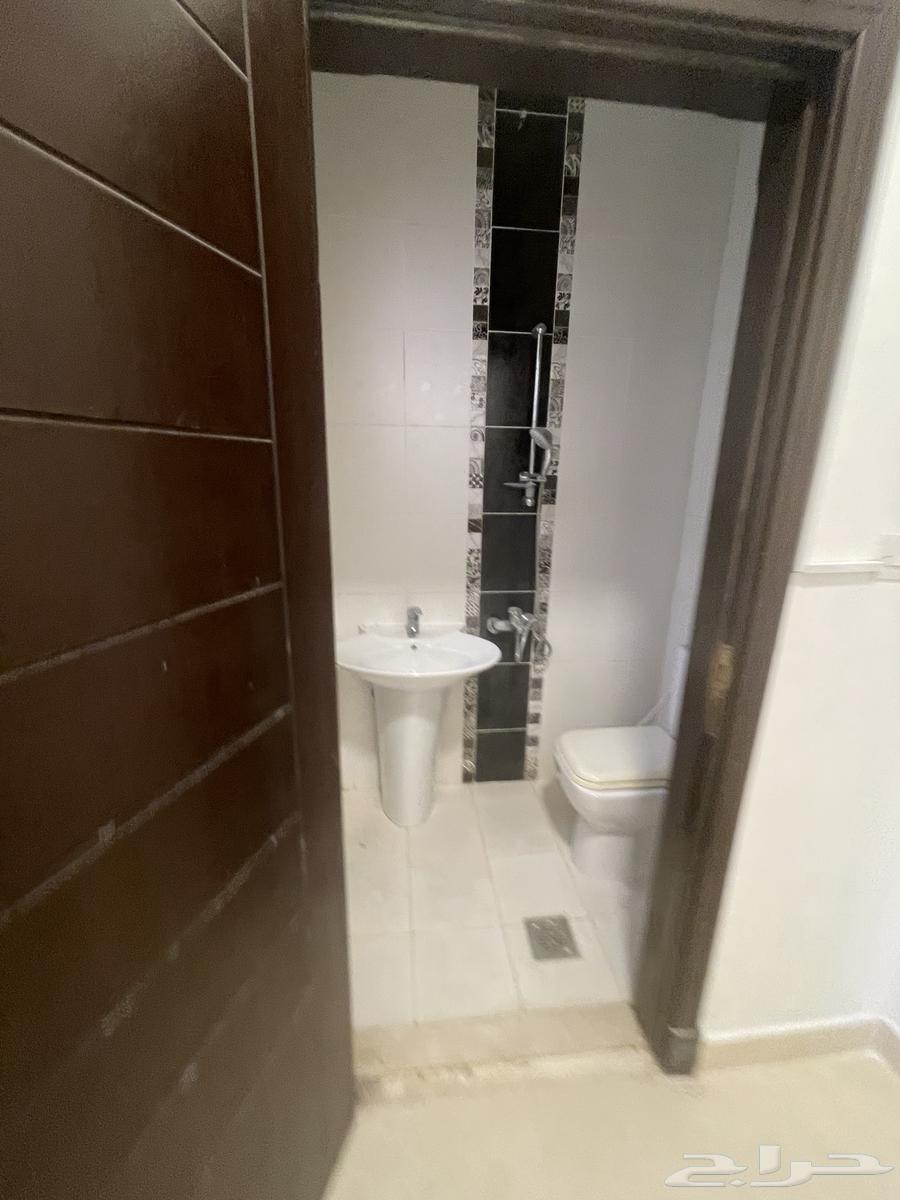 فيلا 6 غرف في الياقوت 32