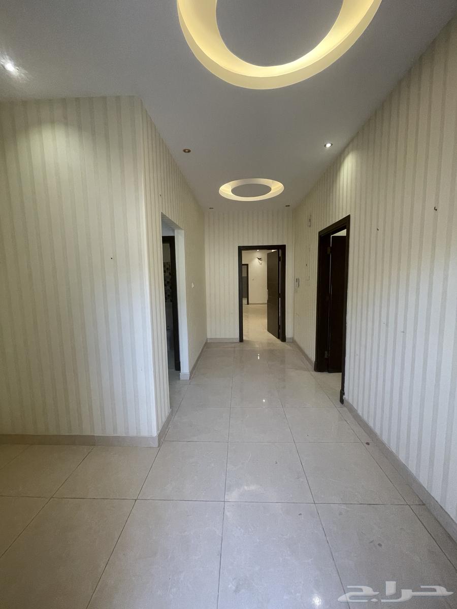 فيلا 6 غرف في الياقوت 5