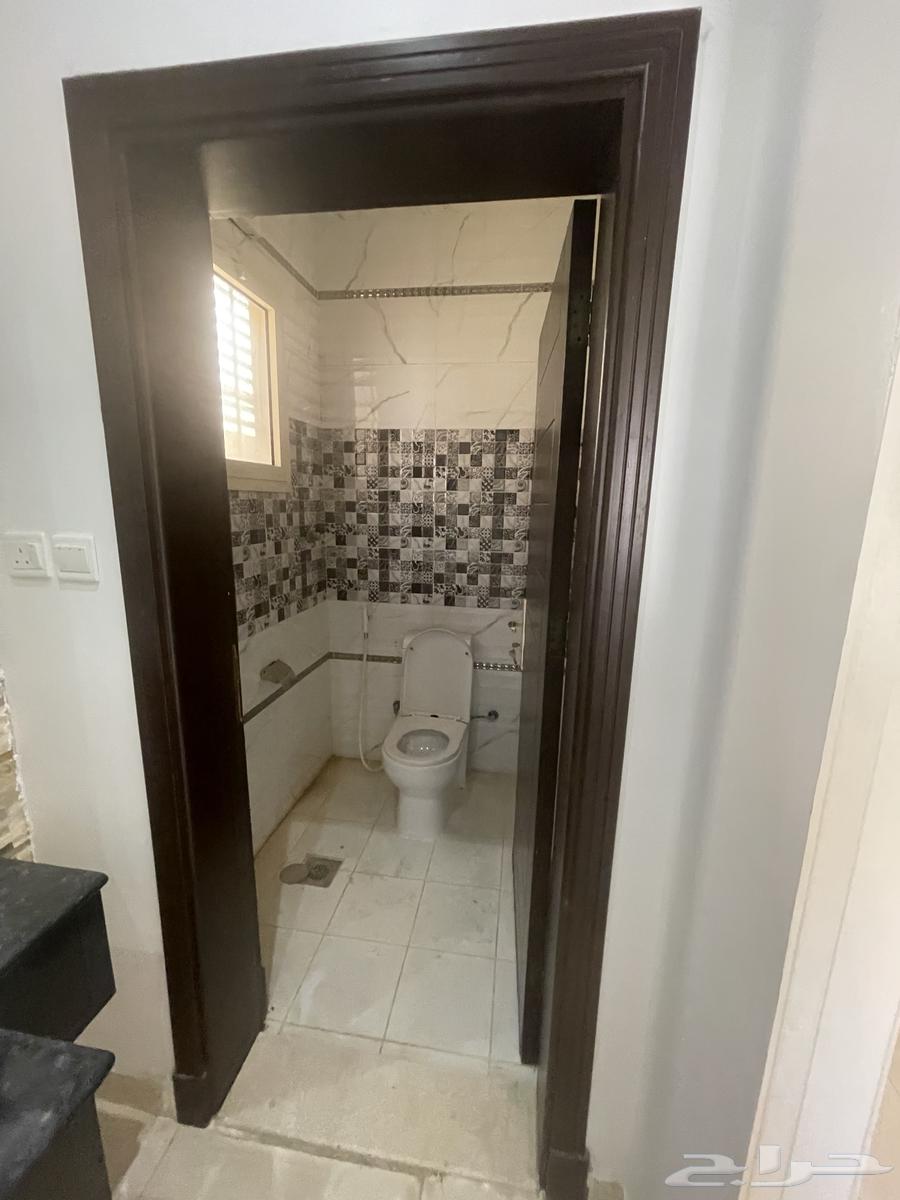 فيلا 6 غرف في الياقوت 7