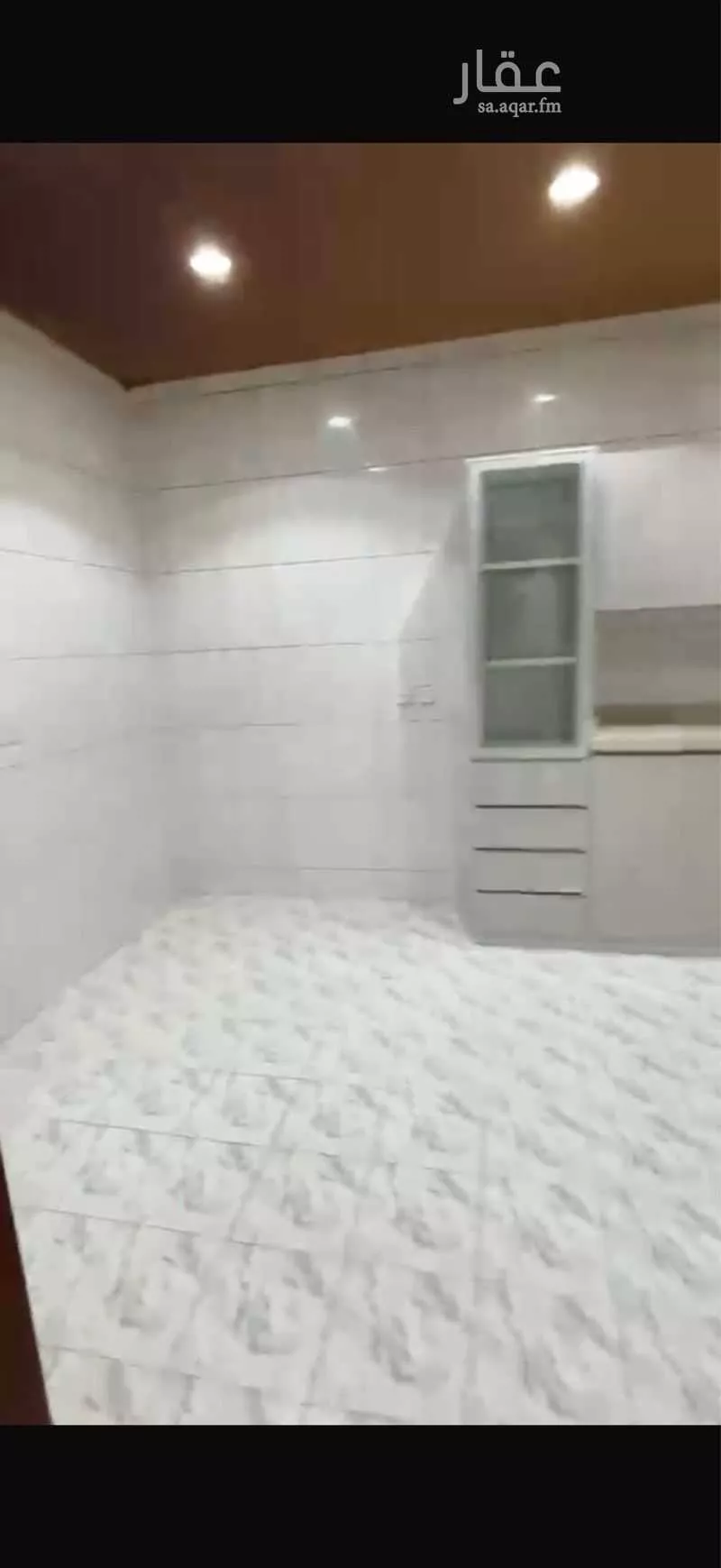 شقة 20 غرف في ام الحمام الشرقي 8