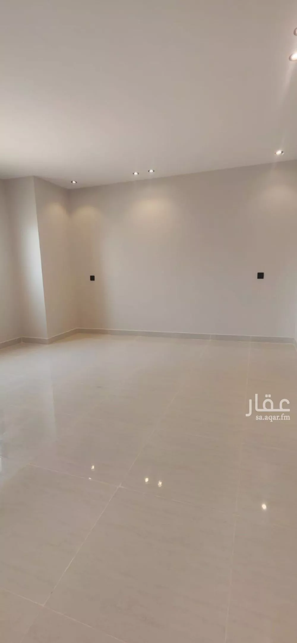 شقة 2 غرف في المربع 17