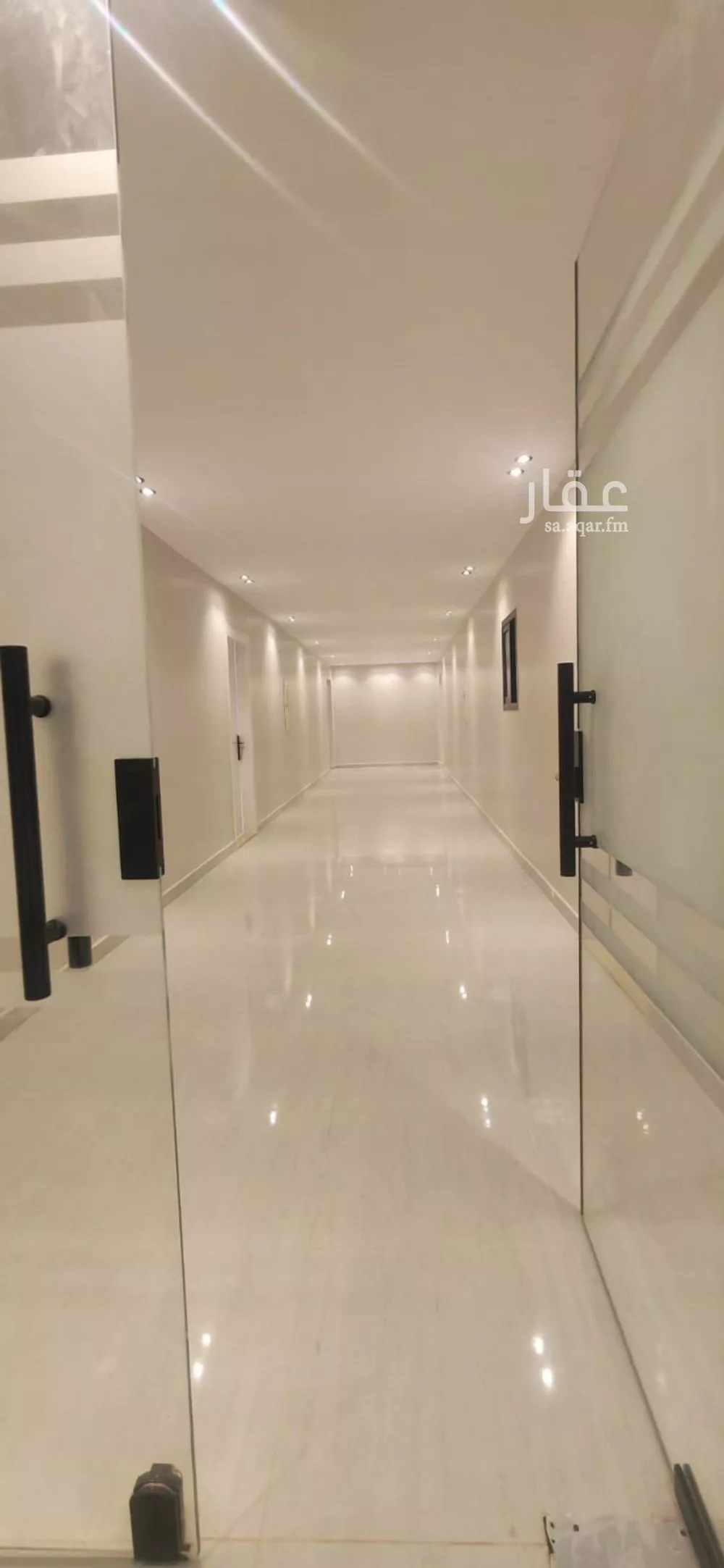 شقة 2 غرف في المربع 7