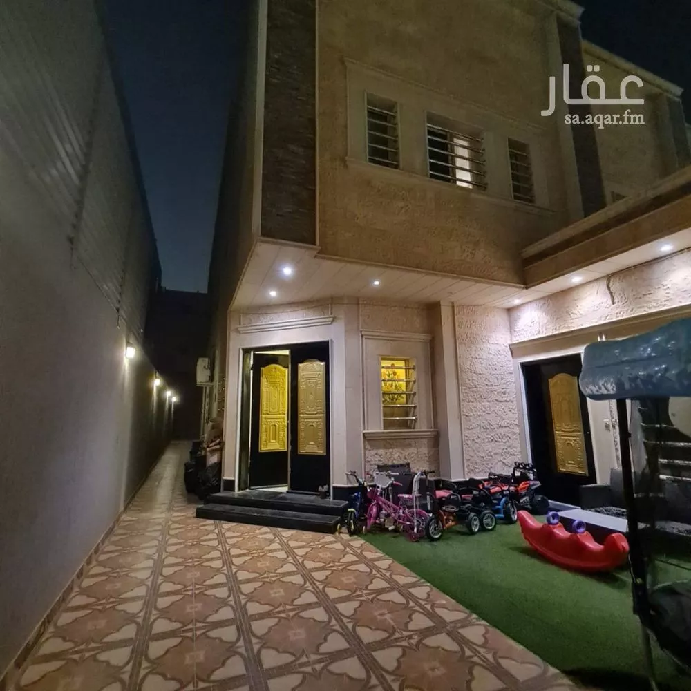 8 bedroom villa in Al Munsiyah 5