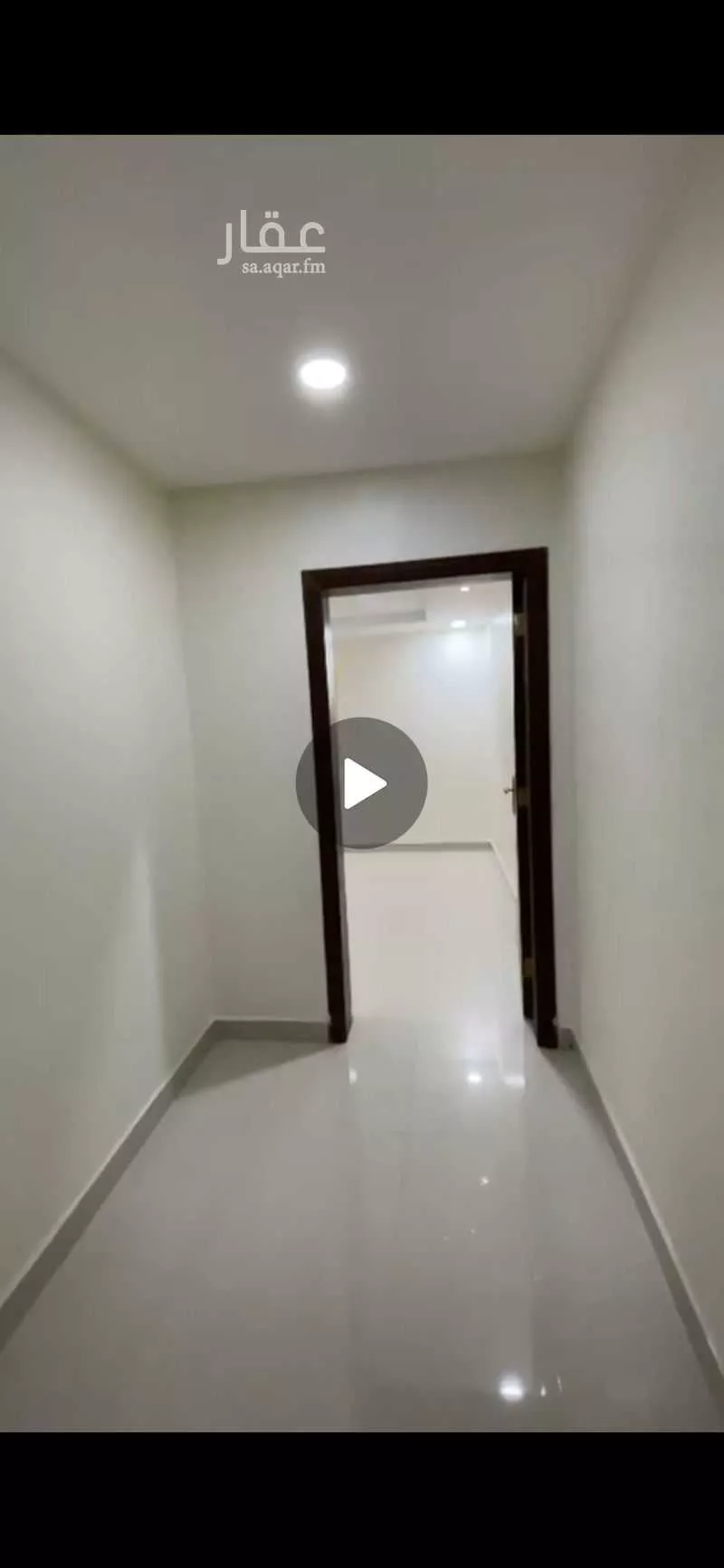 شقة 5 غرف في ضاحية الملك فهد 9