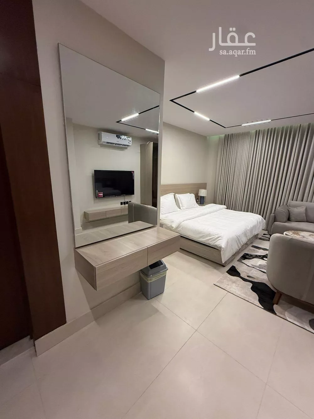 شقة 1 غرف في العقيق 8