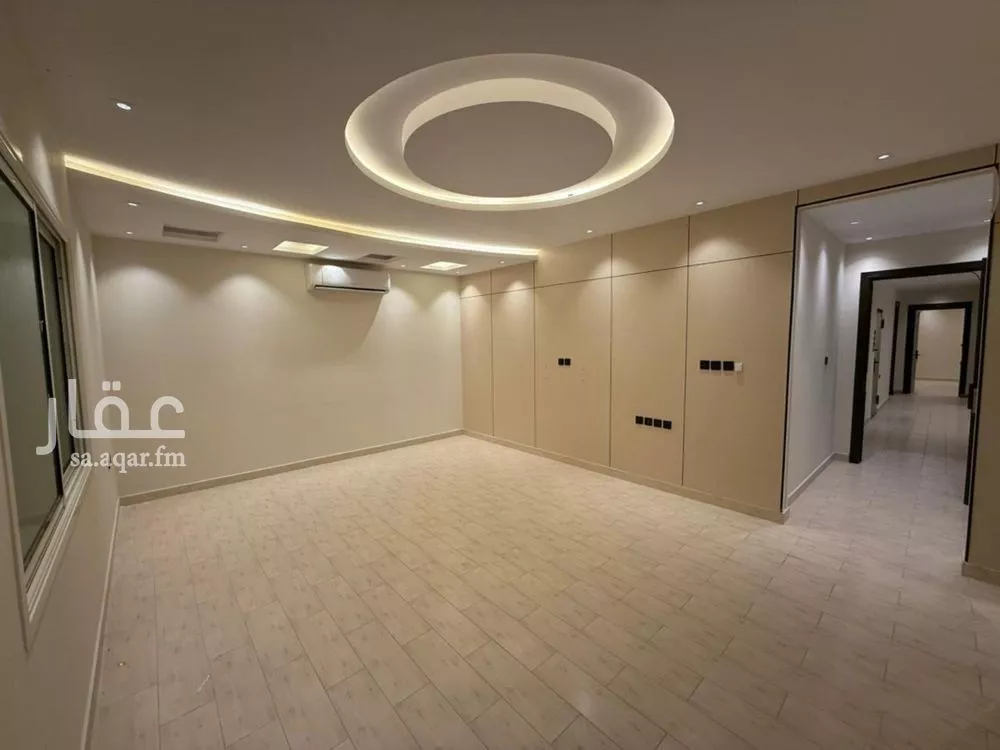 3 bedroom floor in Al Aridh 5