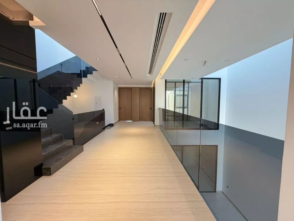 فيلا 6 غرف في العارض 6