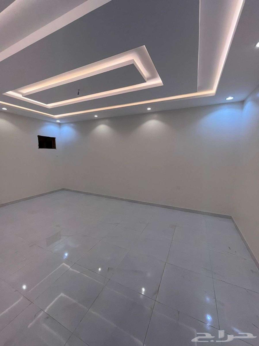 شقة 20 غرف في العدل 6