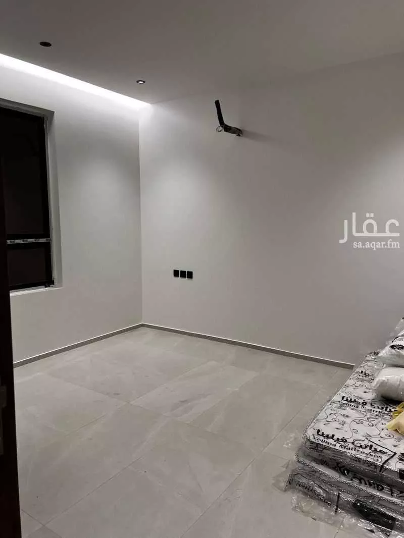 شقة 4 غرف في الفتح 6
