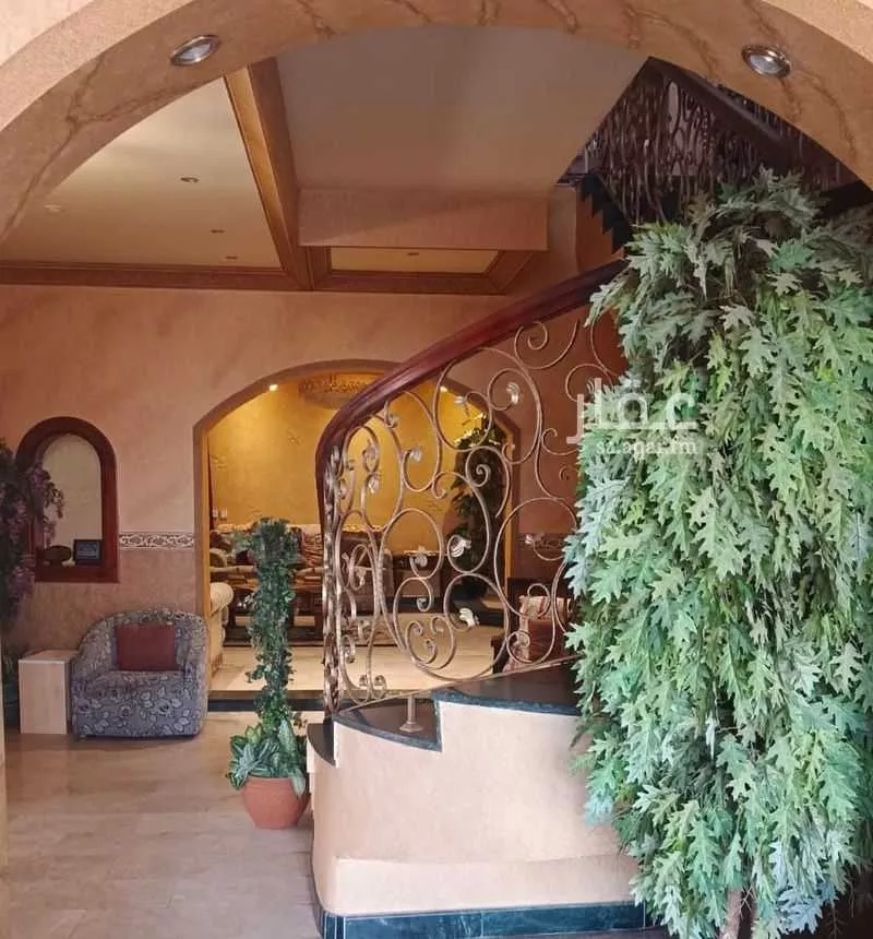 فيلا 9 غرف في الشاطئ 2