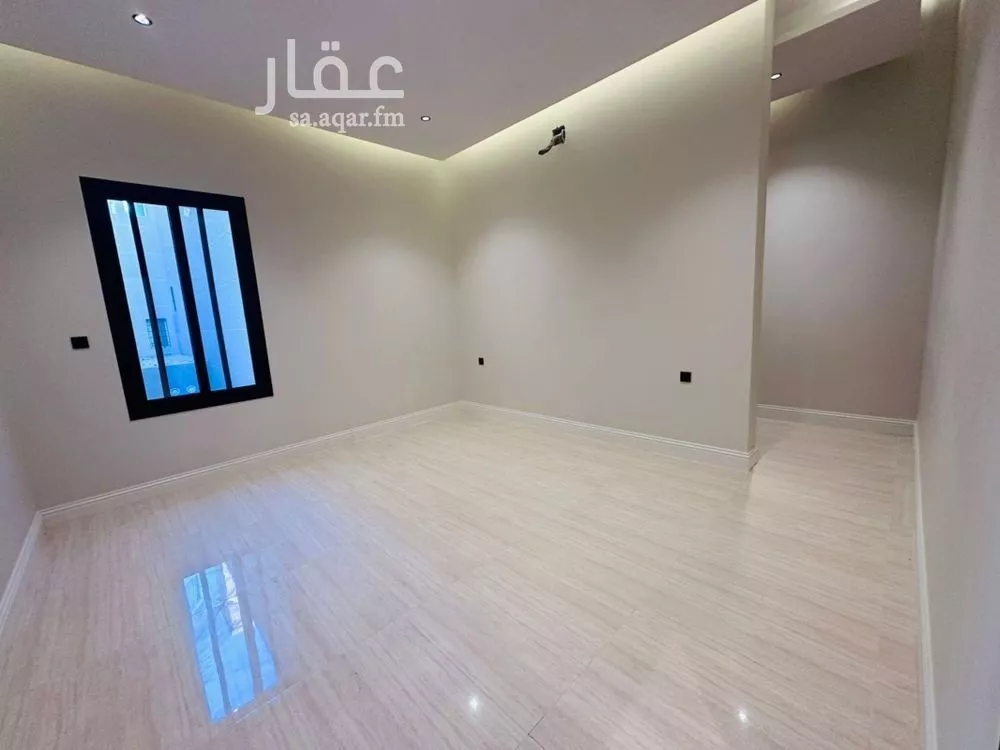 شقة 4 غرف في العارض 15