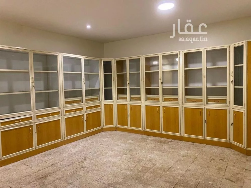 فيلا 5 غرف في التعاون 13