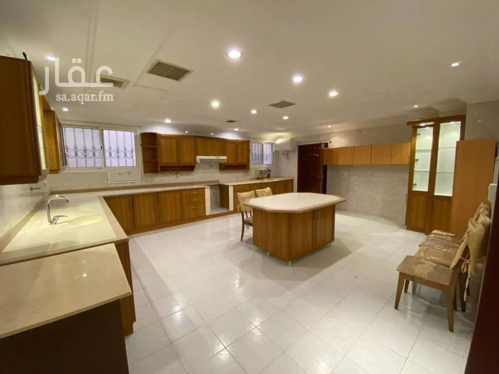 فيلا 5 غرف في التعاون 6