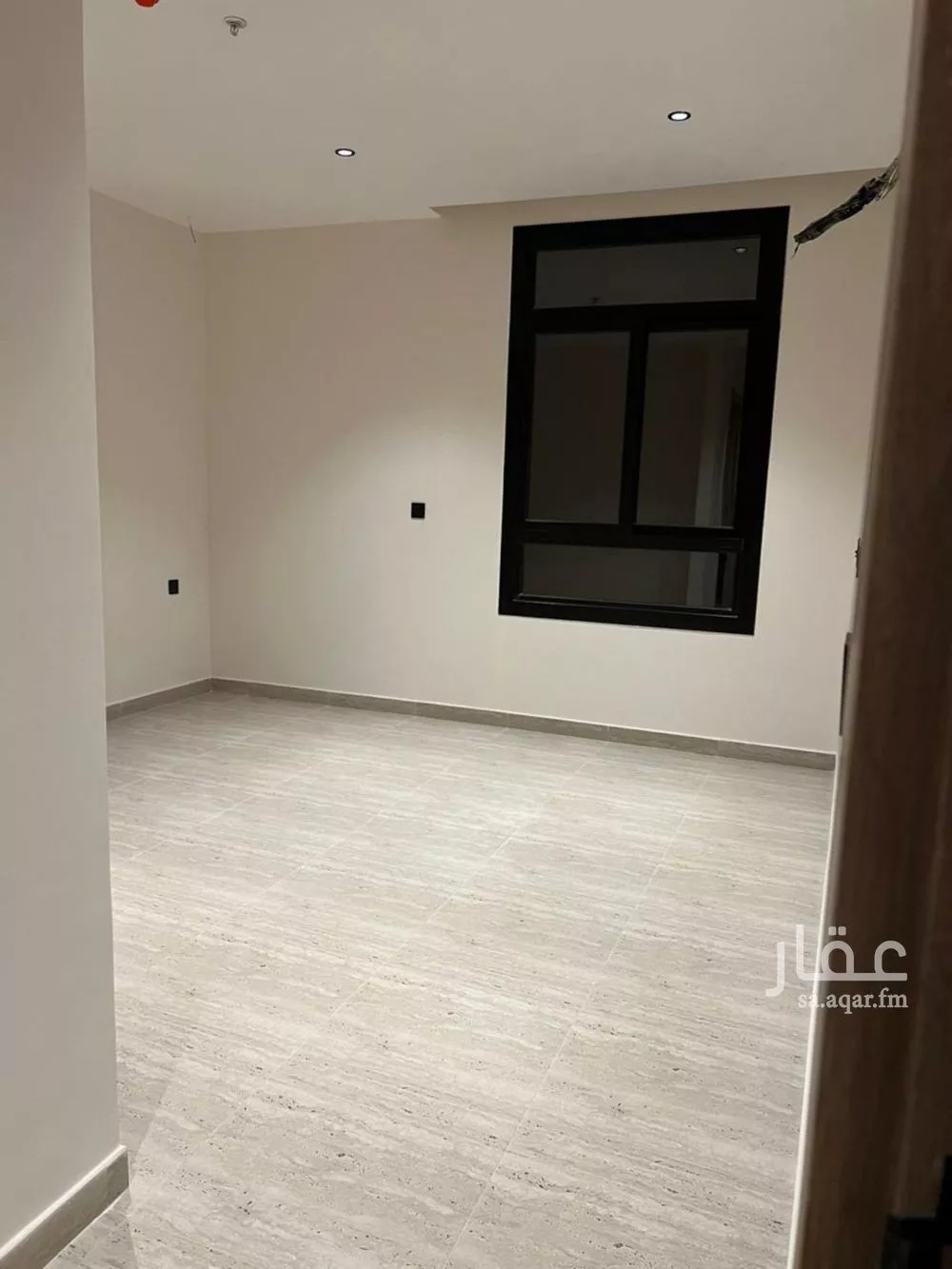 شقة 3 غرف في النرجس 5