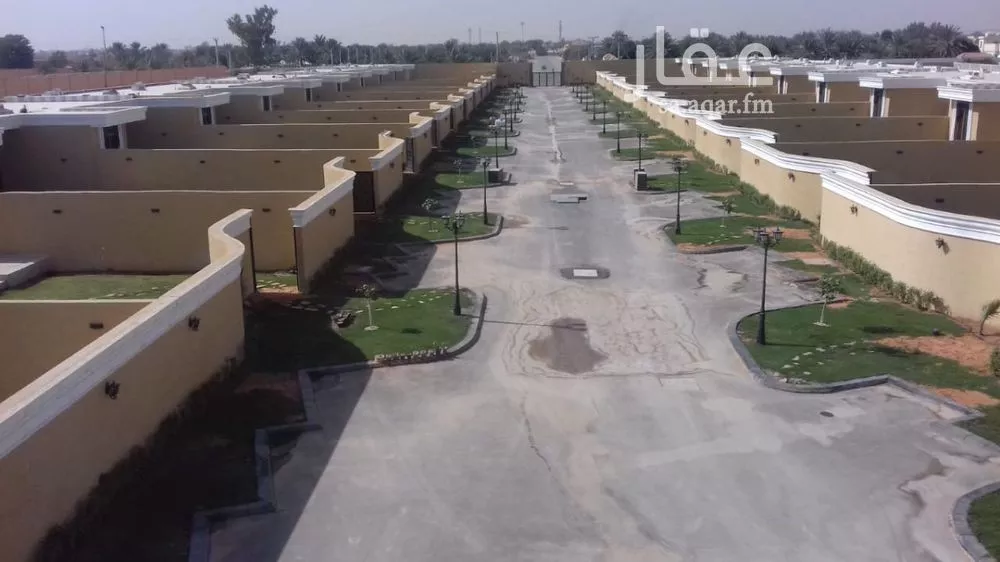 عمارة 8258 م² في الرمال 3