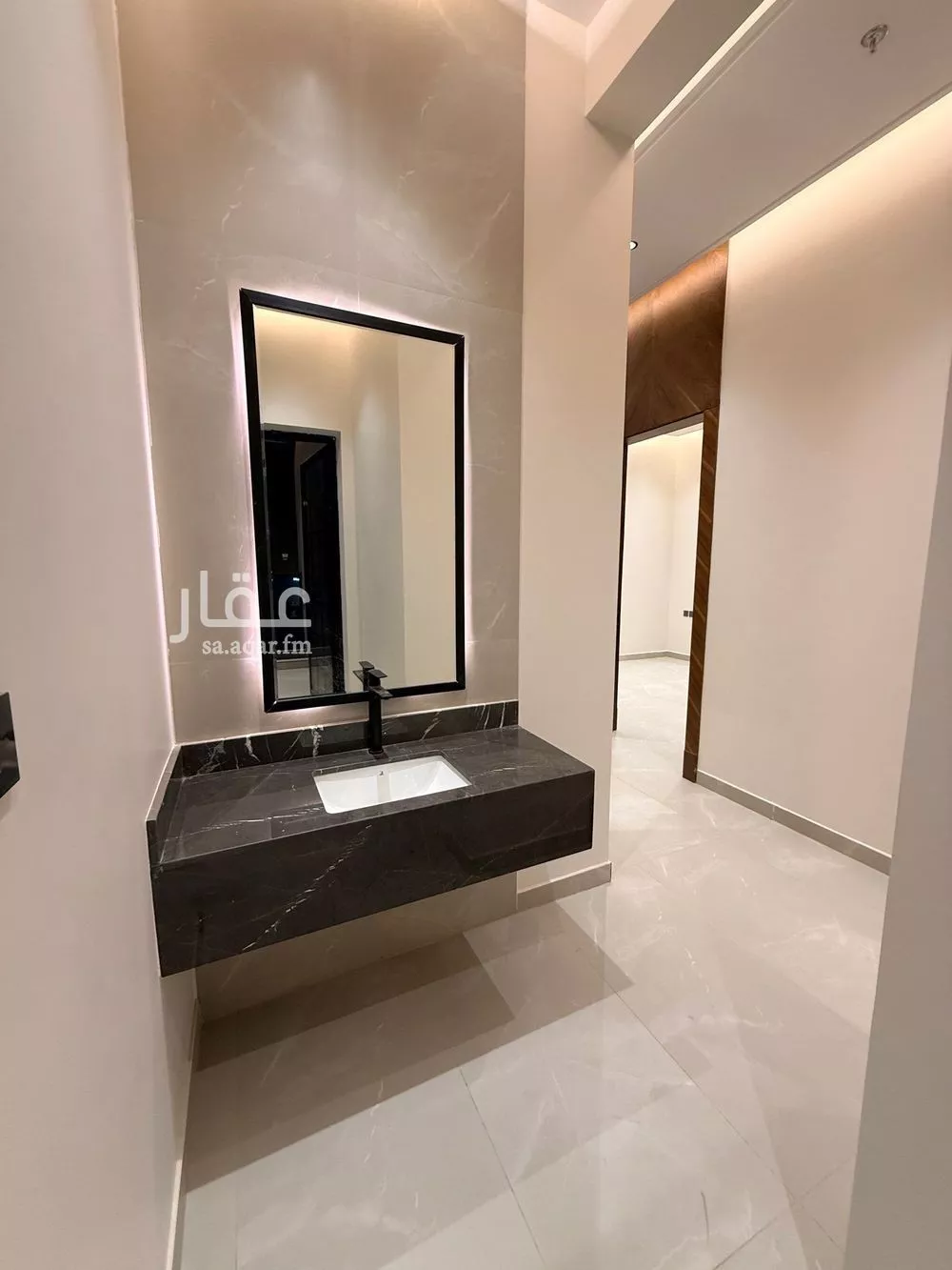 4 bedroom apartment in Dhahrat Laban 7