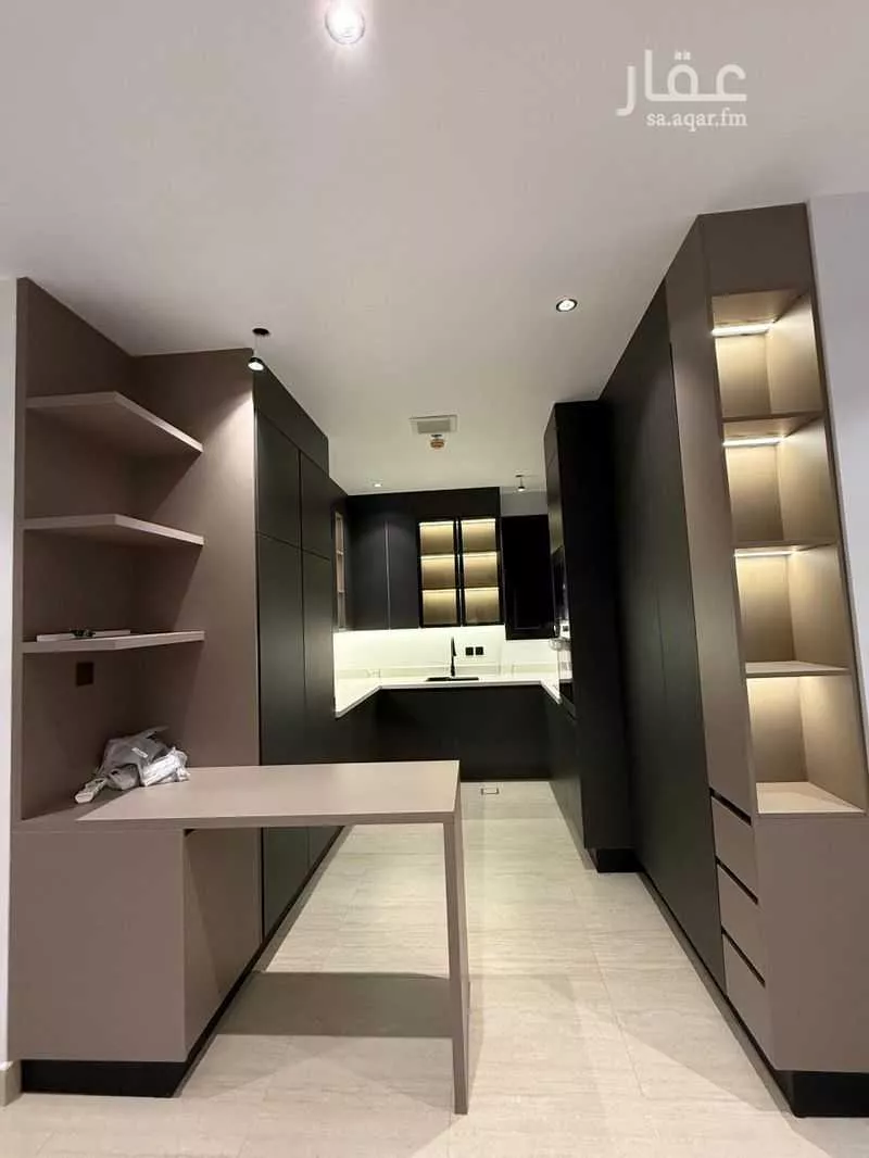 شقة 3 غرف في المعذر الشمالي 5