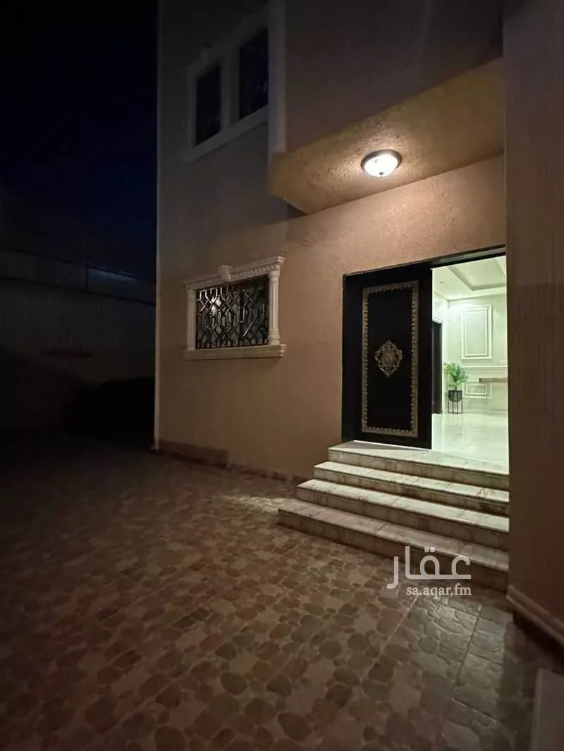 فيلا 7 غرف في الخليج 3